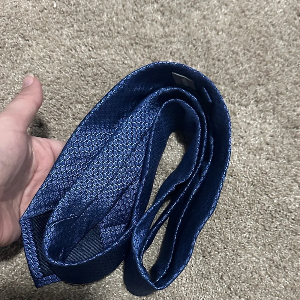 MK tie